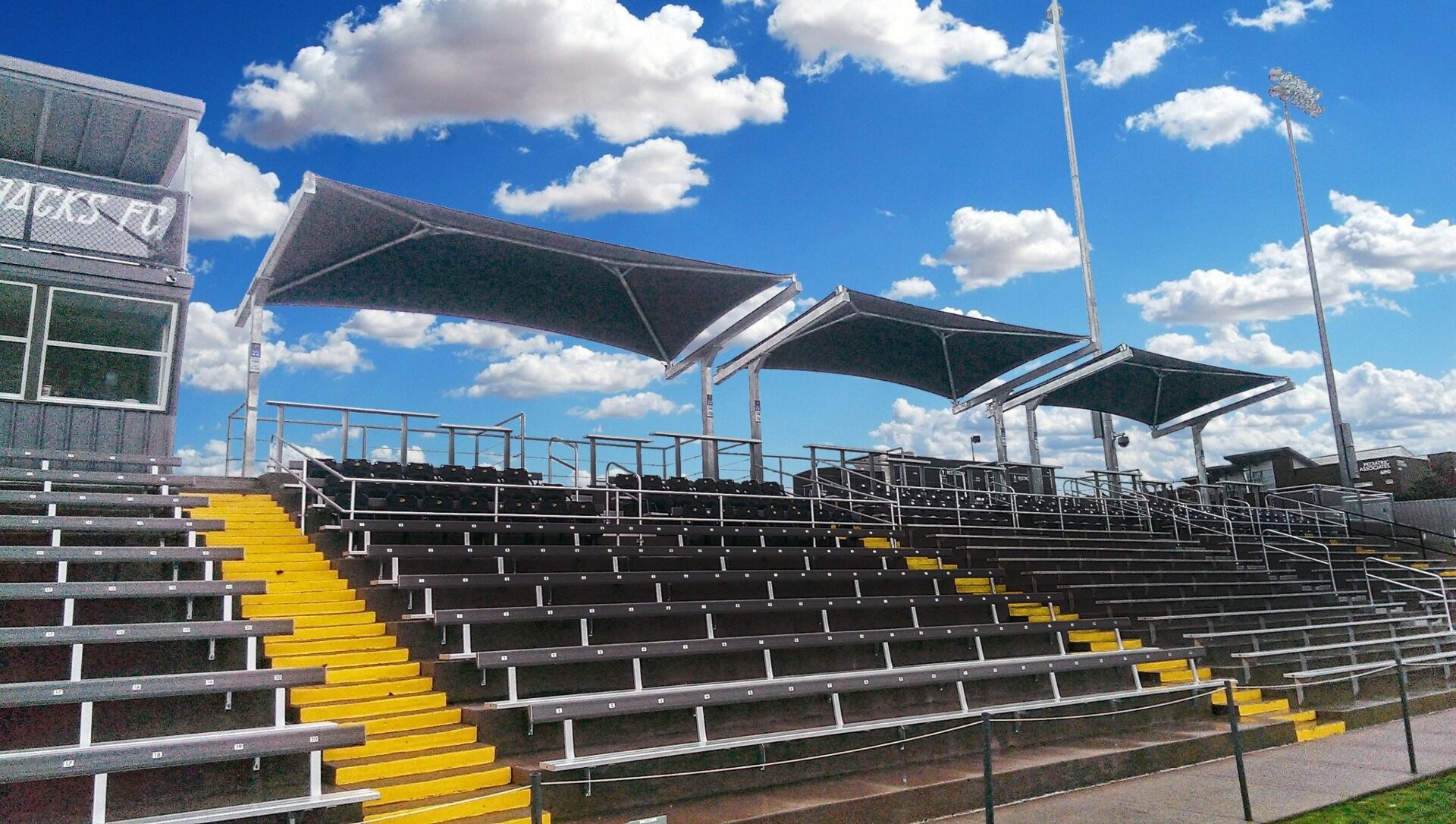 Offset Cantilever
