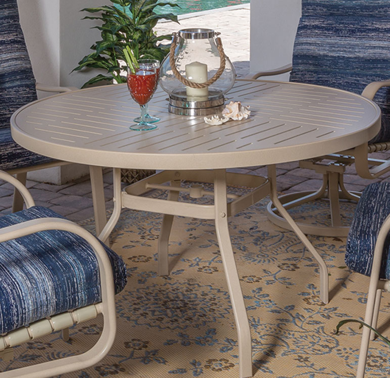 Round Napa Top Dining Table, With Umbrella Hole