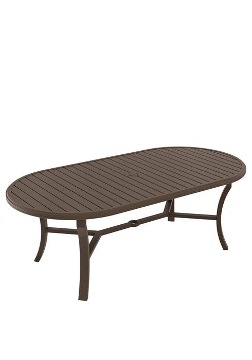 Banchetto Slat Dining Tables