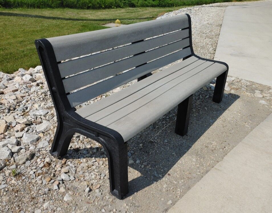 Malibu Bench w/ Black Legs