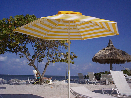 South Beach Heavy Duty Commercial Umbrella, 7.5 Foot Diameter