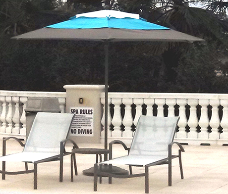 South Beach Heavy Duty Commercial Umbrella, 9 Foot Diameter