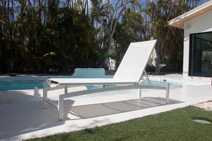 16" Malibu Sling Chaise Lounge