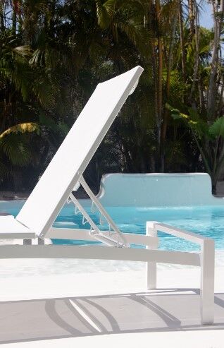 16" Malibu Sling Chaise Lounge